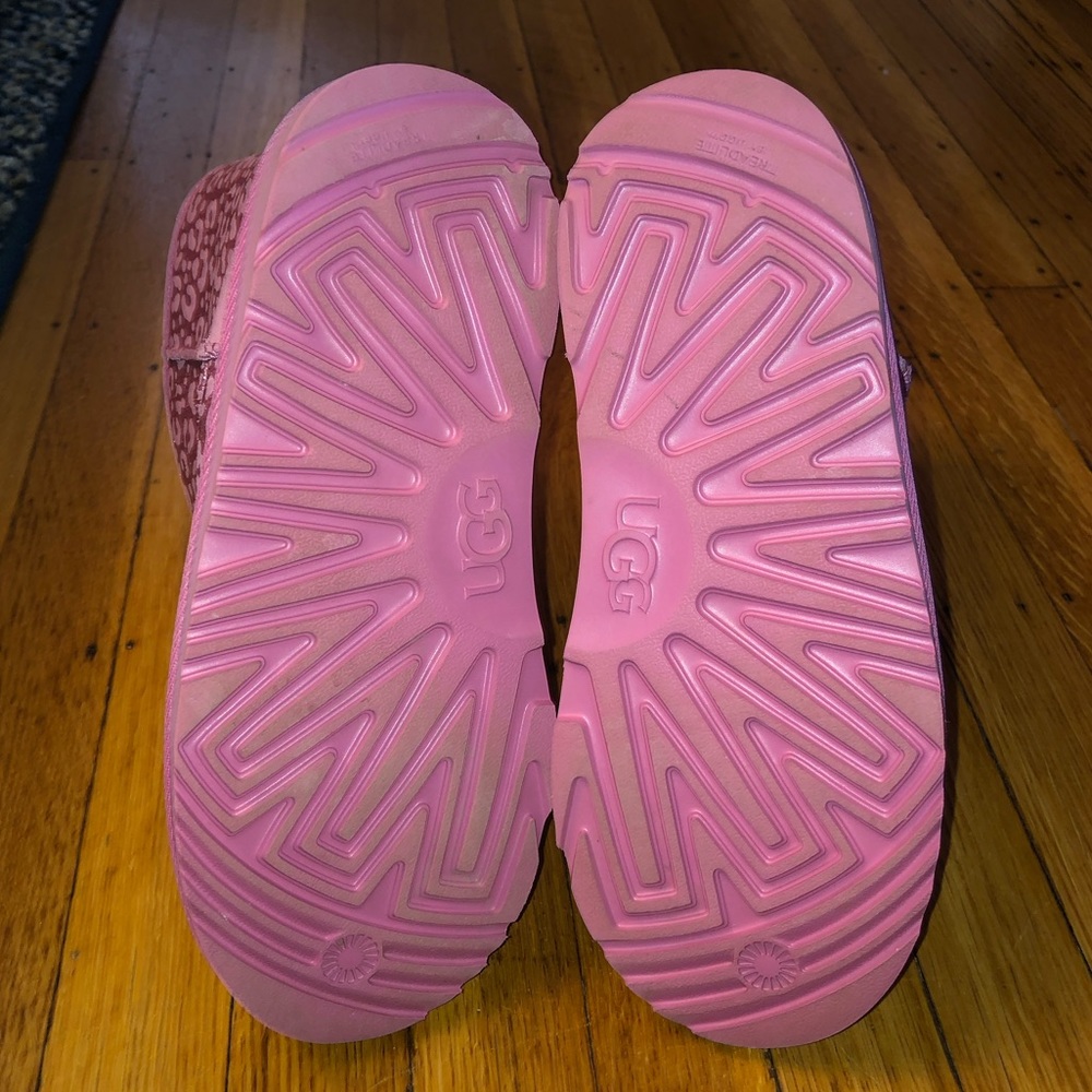 Kids Ugg boots size 5 - Picture 8 of 8